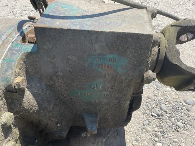 Rockwell Power Divider Axle Lot 3773, September Machinery