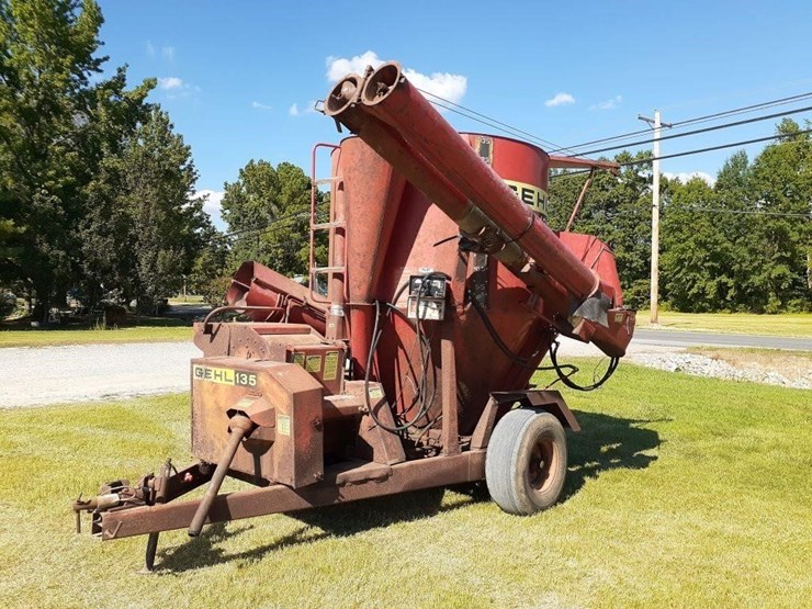 Gehl Feed Grinder Lot 131, 38th Annual FALL Consignment LIVE