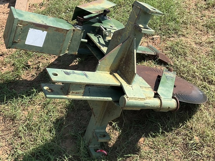 GOPHER PLOW Lot 8247M, FALL CONSIGNMENT AUCTION, 9/10/2022