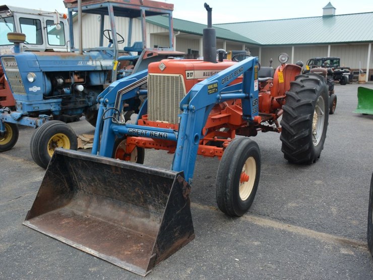 GREAT BEND 330 Lot 207, Fall Consignment Auction, 9/10/2022, Younger