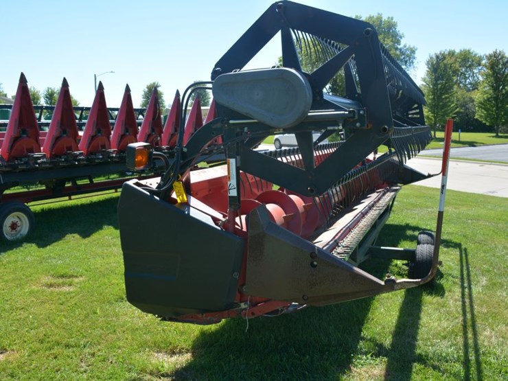 20' 1020 Bean Head, Pro Cut Sickle With Cart Lot 249, Fall