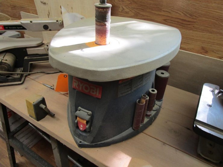 2032 • Ryobi Spindle Sander Lot 2032, John Deere 4520, Pontiac