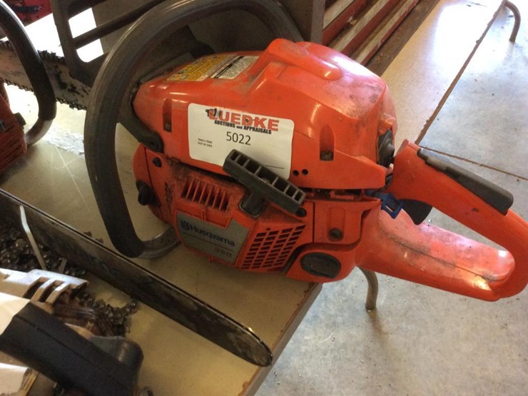 5022 • Husqvarna 350 Chain Saw Lot 5022, Luedke Auctions Mr