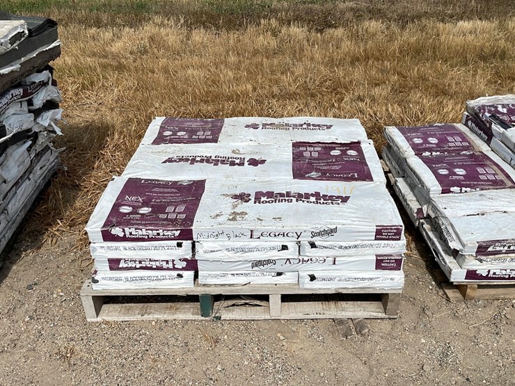 ID1917 Pallet of Shingles Lot 1925, Fall Timed Online Consignment