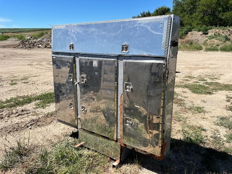 Brunner's Truck Headache Rack Storage Box Lot HC0962, Sep 14, 2022
