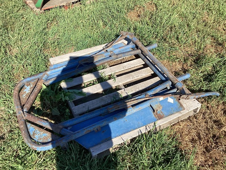 Priefert 85 Manual Head Gate Lot HL7814, Sep 14, 2022 Equipment