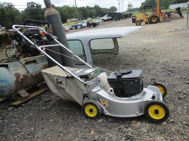 John Deere 4hp 21cut 12pz Push Mower Lot 668 Traditions Auction Co Llc Equipment Sept 16 9426