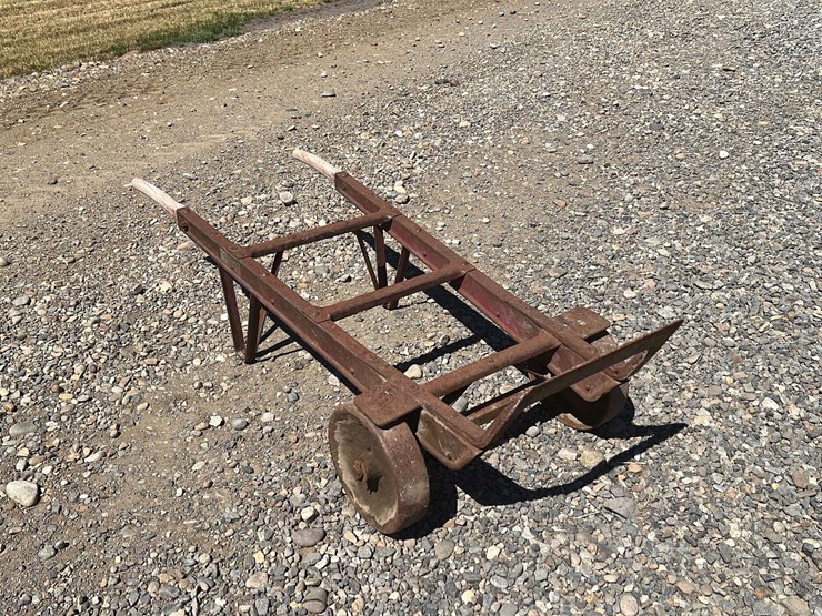 Vintage Hand Truck Lot 182, Harrell & Sons Farms, LLC Retirement Auction, 9/14/2022, Booker