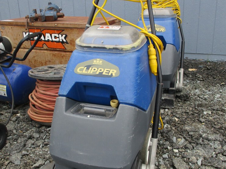 Windsor Clipper Duo Carpet Cleaner Lot 768, Traditions Auction Co