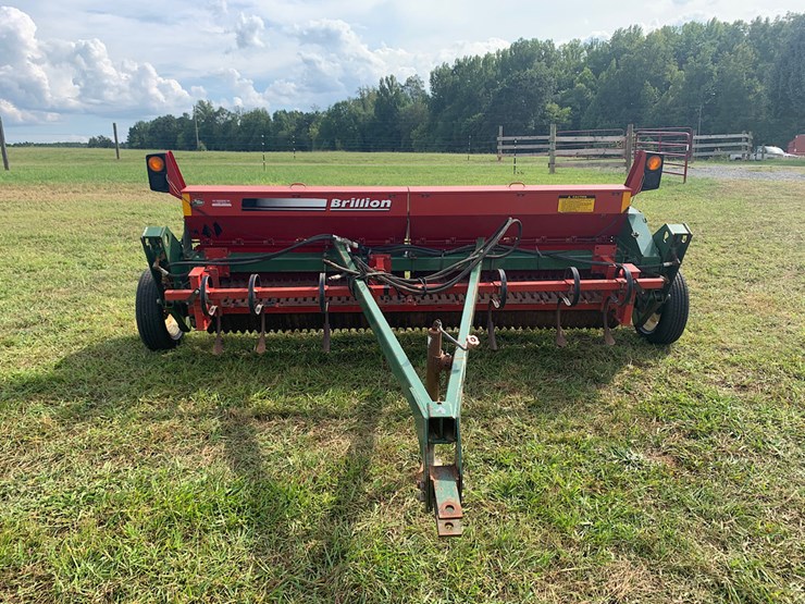 Brillion Sure Stand SS10 Hydraulic Seeder with Double Cultipacker Lot