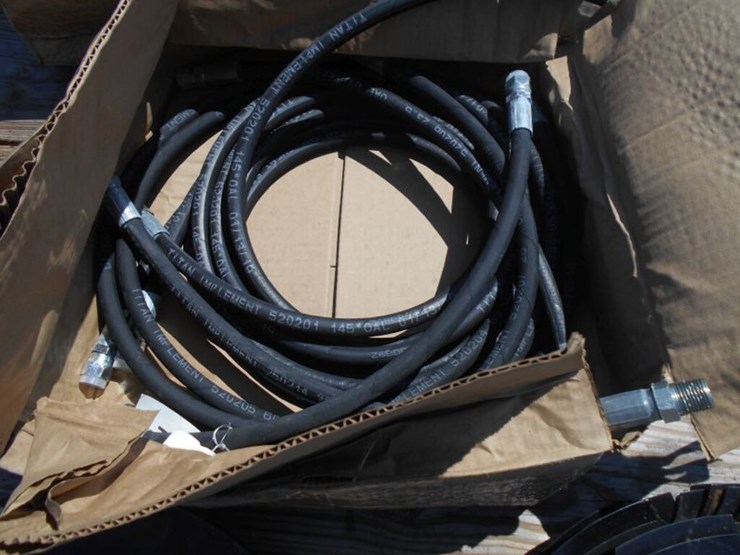 (5800) Box of New Hydraulic Hoses Lot 18, Farm and Equipment Auction