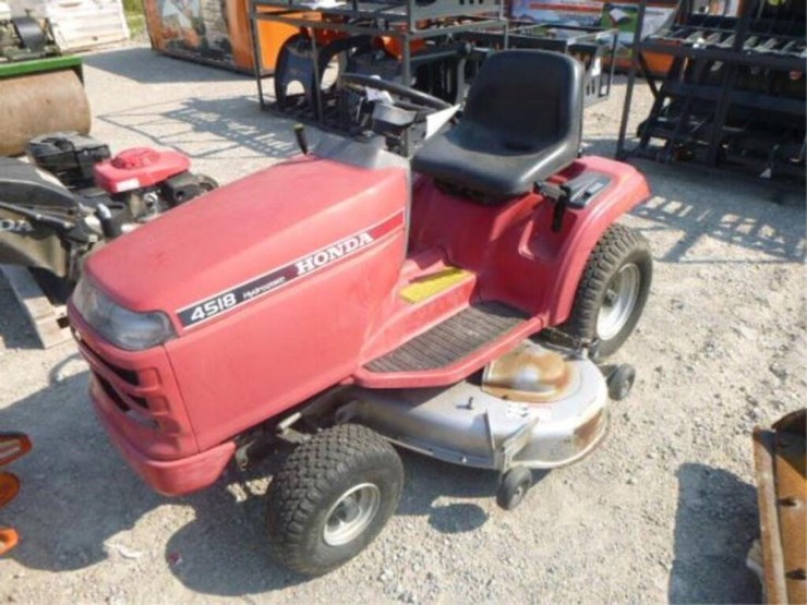 Honda 4518 Ride-On Mower - Lot #1304, DAY 1: SEP 20, 2022 - BARRIE ...