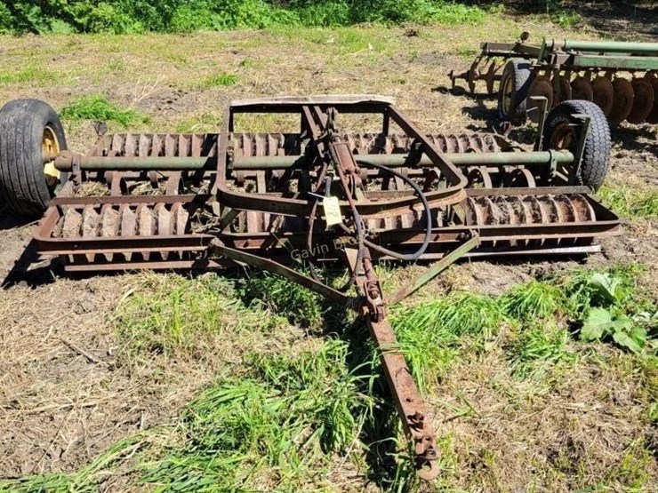 John Deere Cultimulcher - Lot #118, Foege Estate - Tractors, Farm