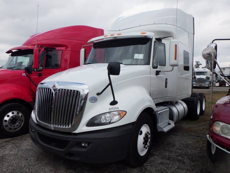 2016 INTERNATIONAL PROSTAR Lot , Truck & Trailer Auction
