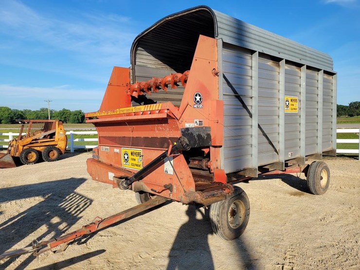 Meyer 14' Chopper Box Lot 2120, Stateline Consignment Auction Day