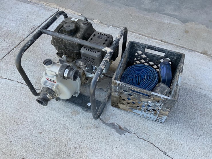 Cmxx 208CC Portable Water Pump Lot HE0716, Sep 21, 2022 Equipment