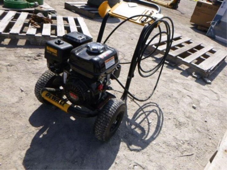 DeWalt 3,600 PSI Pressure Washer Lot 4128, DAY 3 SEP 22, 2022