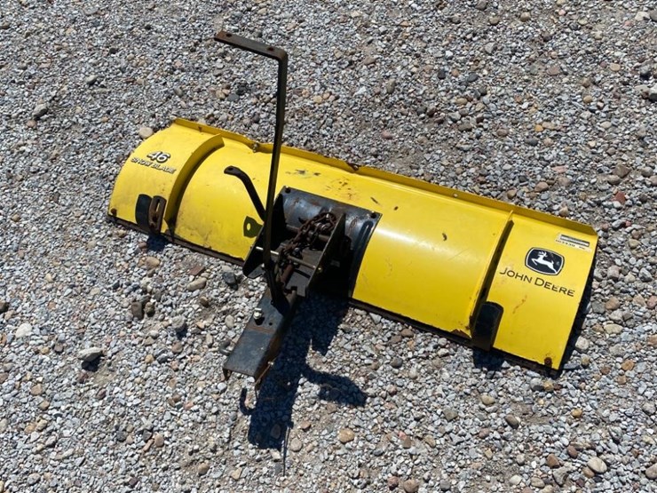 John Deere Lightning Snow Blade Lot HI3430, Sep 21, 2022 Equipment