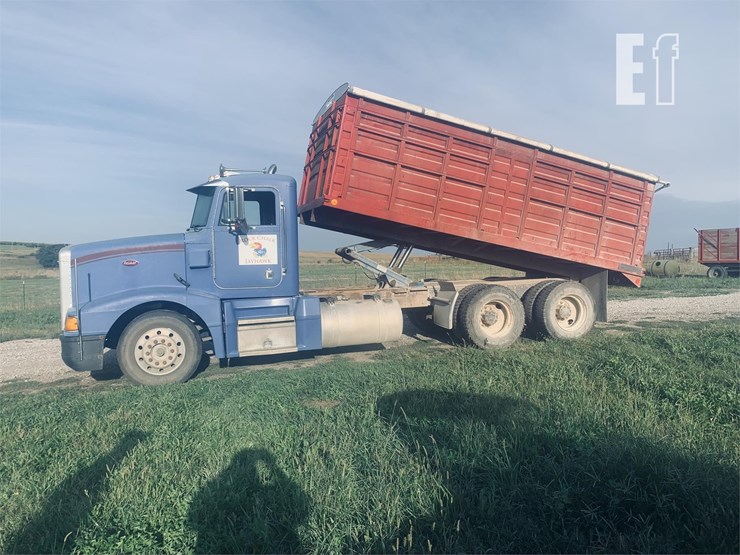 1993 PETERBILT 377 Lot , Hoffman's Consignment Auction, 9/24/2022