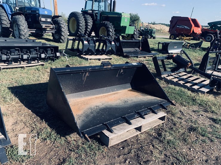 LOT 78 INCH WELD ON TOOTH BUCKET NEW Lot , Hoffman's