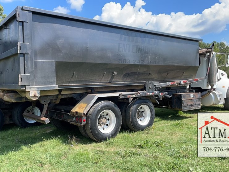 Peterbilt Roll Off Truck Lot 69, Early Fall Equipment Auction Ring 1