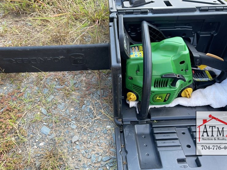 John Deere Chainsaw J3816 Lot 1528, Early Fall Equipment Auction