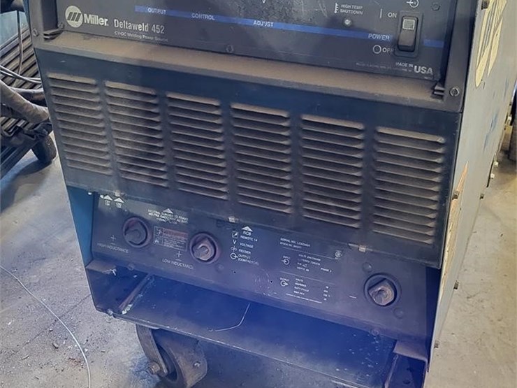 MILLER DELTAWELD 452 Lot 21, KNT FABRICATION SHOP LIQUIDATION SALE