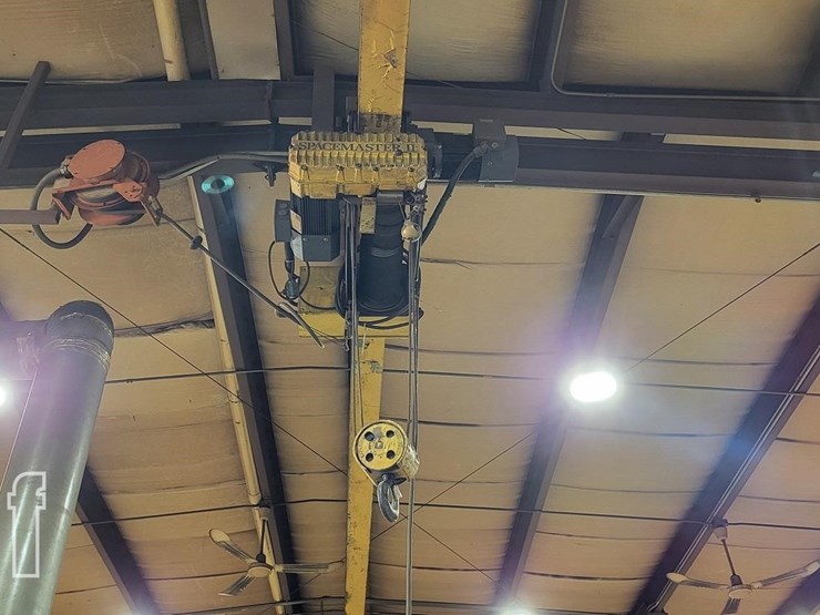 SPACEMASTER II 3TON ELECTRIC HOIST Lot 76, KNT FABRICATION SHOP