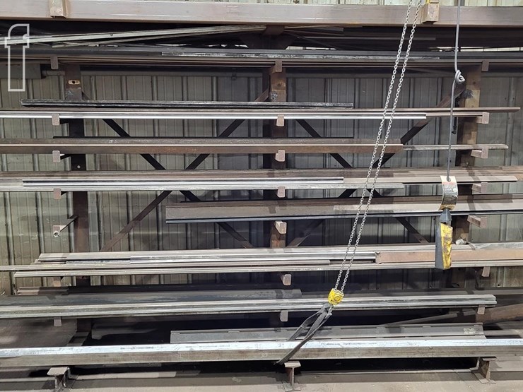 QUANTUM 1/2TON ELECTRIC HOIST Lot 98, KNT FABRICATION SHOP