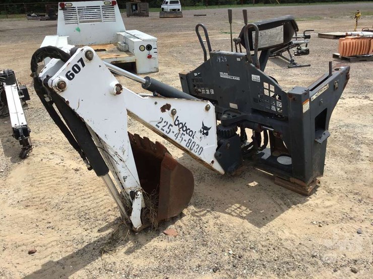 BOBCAT 607 BACKHOE ATTACHMENT SN: 775002055 - Lot #1531, FALL EAST