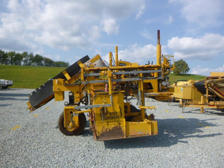 Puckett Brothers SF850 Curb Machine (QEA 6409) Lot 6409, Ring One Heavy Equipment and Farm