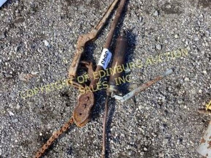 E. Grease gun, pipe wrench, chain binder Lot 3643, ONLINE