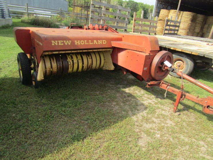 NEW HOLLAND 268 Lot 1658, Huge Verndale MN Farm Retirement Auction
