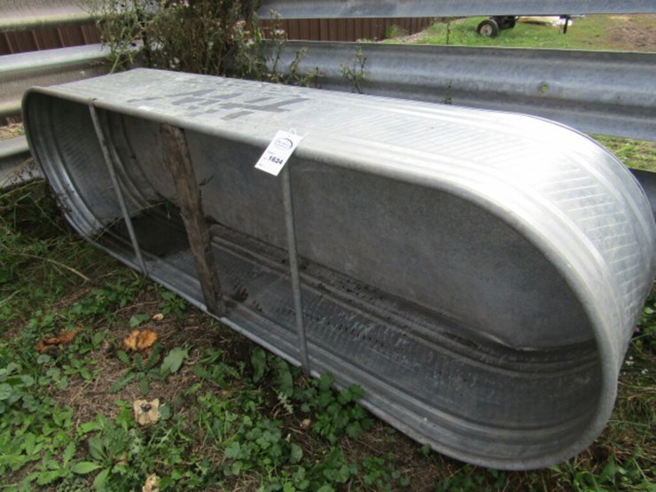 1624. 350 Gallon +/ Stock Tank Lot 1624, Huge Verndale MN Farm