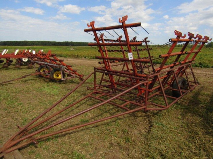 1683. Melroe 5 Section 25 FT. Harrow on Cart Lot 1683, Huge Verndale