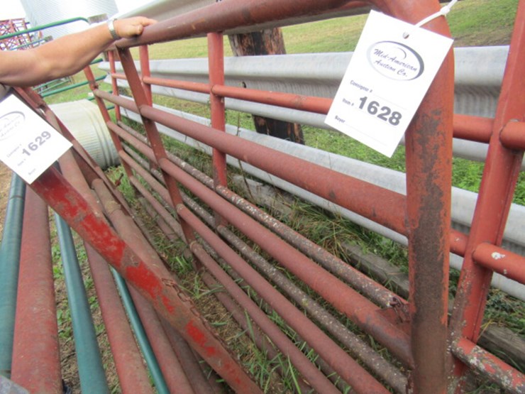 1628. 10 FT. Farm Gate Lot 1628, Huge Verndale MN Farm Retirement