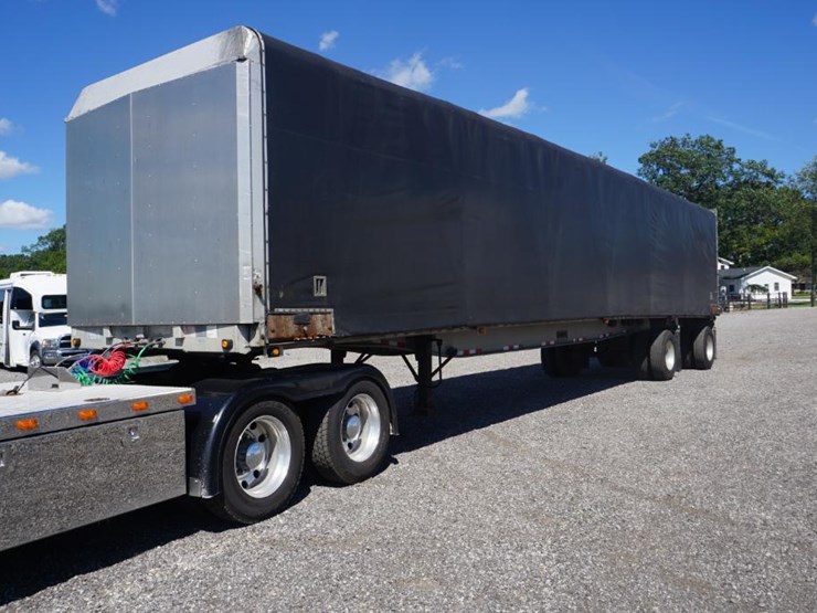 850 • 2003 48' Ravens Conestoga Trailer Lot 850, Bright Star’s Fall