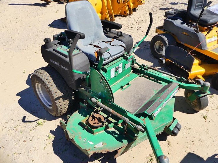 BOBCAT RANSOME ZERO TURN MOWER - Lot #1103, Monthly Farm & Construction