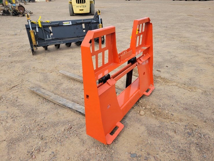 Proworks Walkthrough Skid Steer Pallet Forks Lot 16900, Day 1