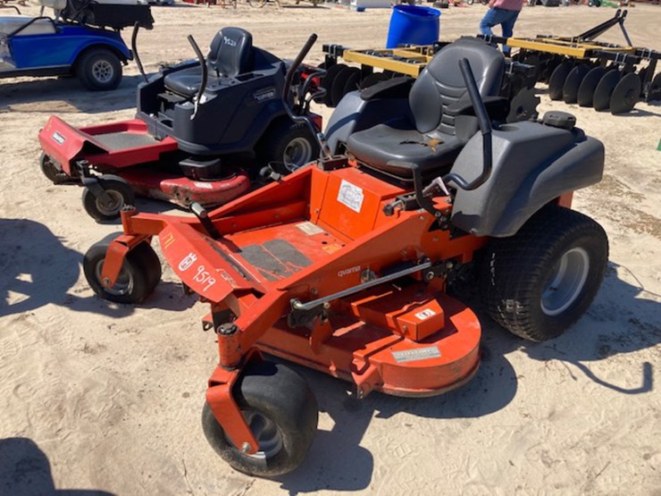 Husqvarna MZ52 Lot 9519, October Equipment Auction, 10/15/2022