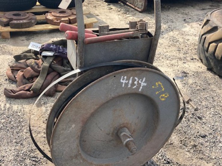 Strapping Equipment Lot 4134, October Equipment Auction, 10/15/2022