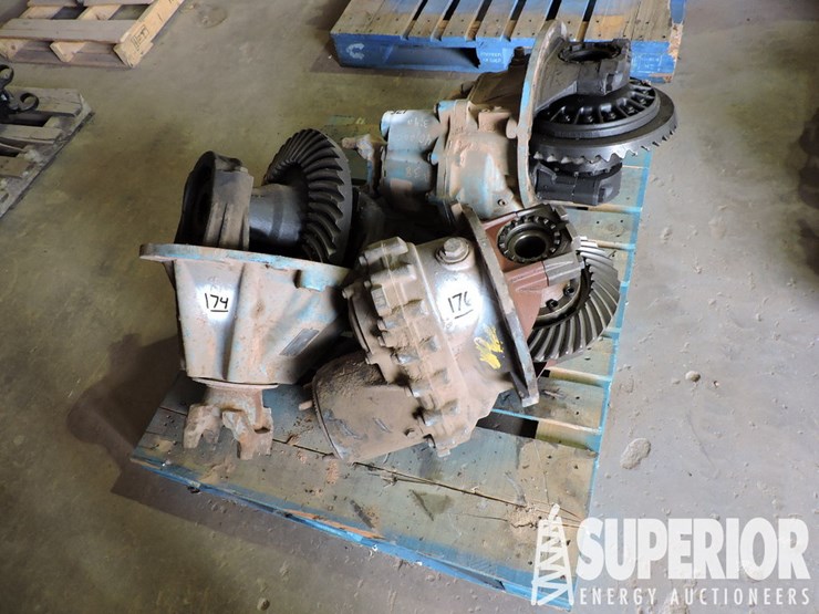 SPICER R40170H Rear End Lot 175, Construction & Oilfield Truck