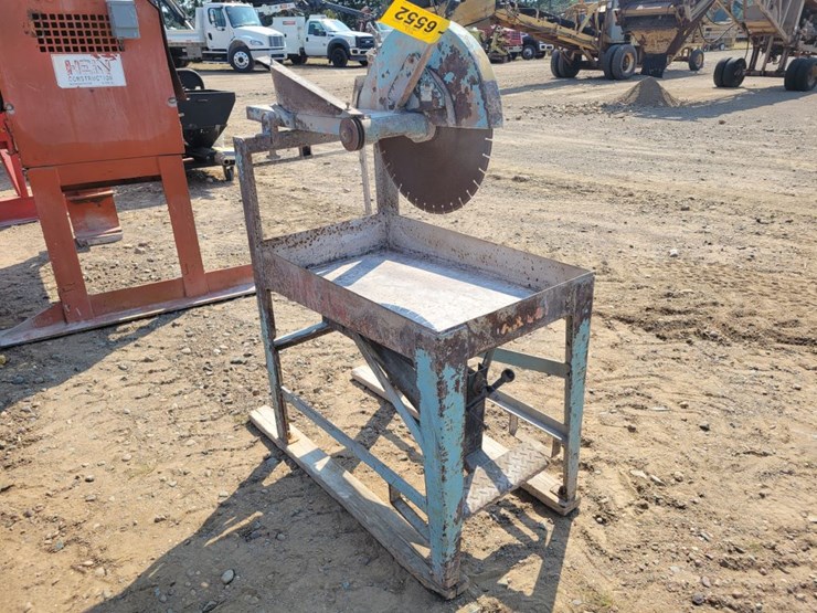 6552 • 20" Target Masonry Saw Lot 6552, Day 4 2022 Annual Midwest