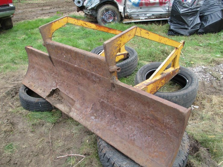 907 • Skidder Blade Mondovi Buffalo Motors Lot 907, 2022 October