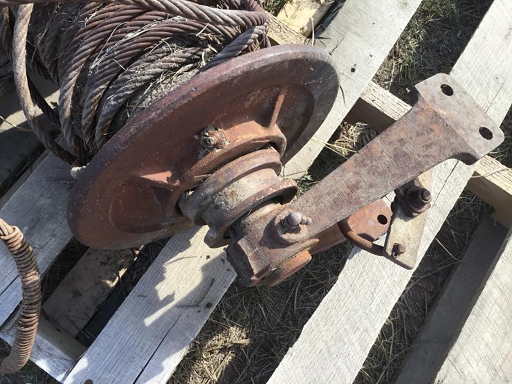 Braden M2144 Chain Drive Winch Lot HG9700, Oct 19, 2022 Equipment