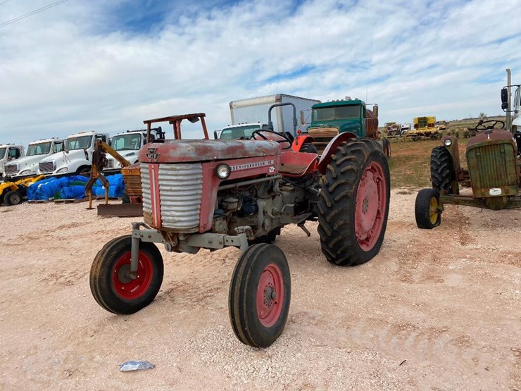 MASSEYFERGUSON 50 Lot 830, Day 2 Public Equipment Auction, 10/26