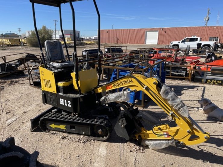 Agt Industrial Mini Excuvator Location Odessa, TX Lot 82, Public