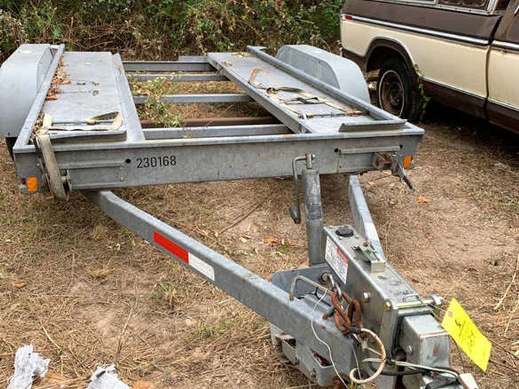 DEMCO CAR HAULER TRAILER Lot 124, Ooltewah Estate, 10/25/2022, EK Auctioneers Auction Resource