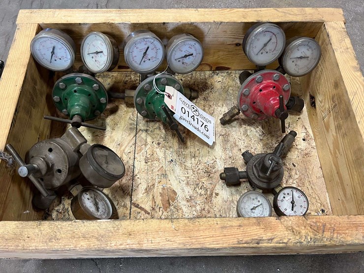 (5) Welding Torch Regulators & (20) Assorted Welding Torches Lot
