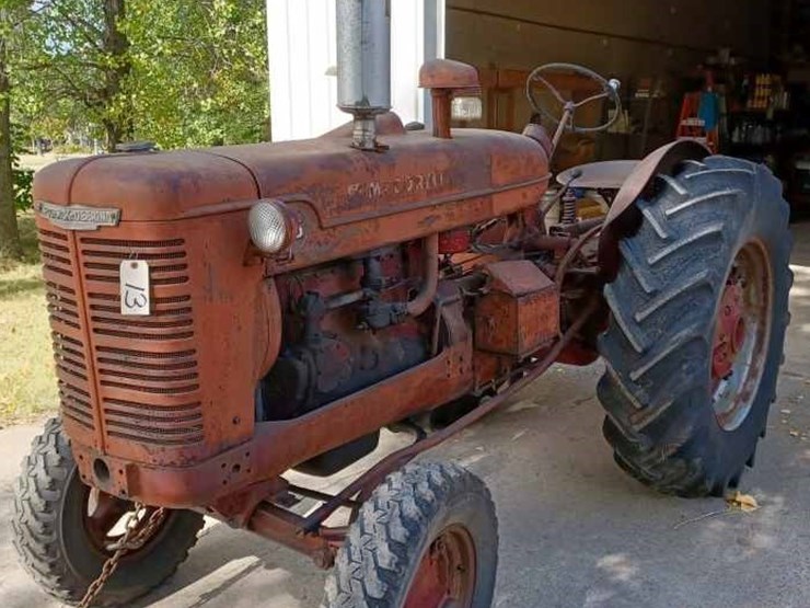 McCormickDeering W6 Lot 13, Waverly Minnesota BarnFinds Auction 2 The Doug Ault Vintage